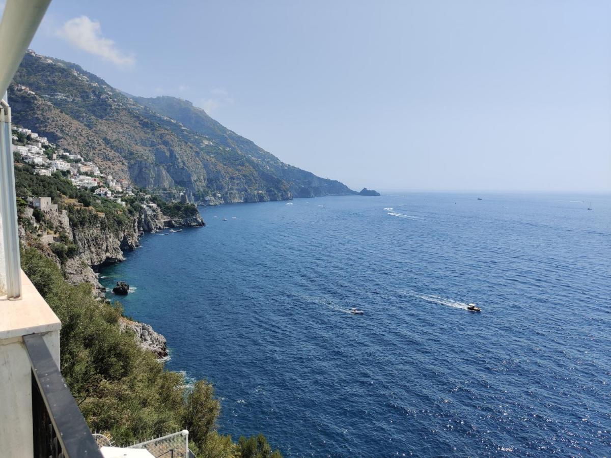 Appartamento Casa La Scogliera Praiano Esterno foto