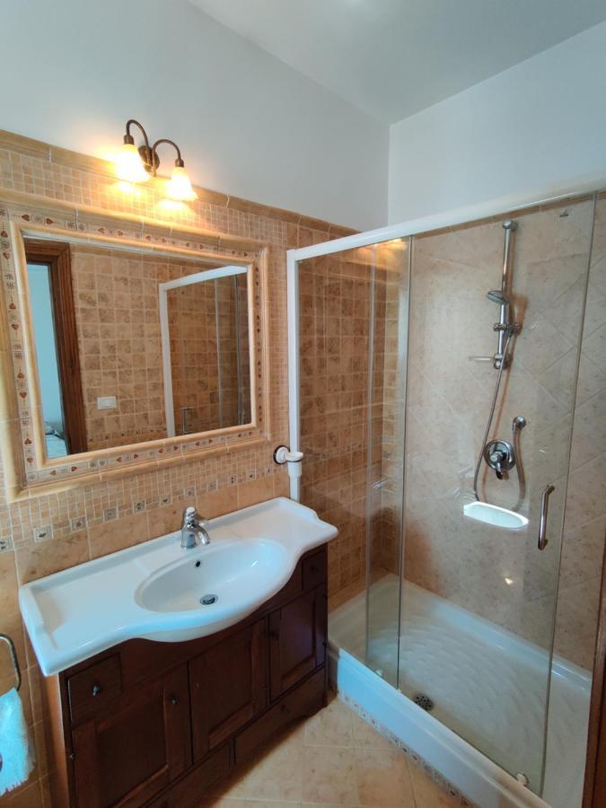 Appartamento Casa La Scogliera Praiano Esterno foto