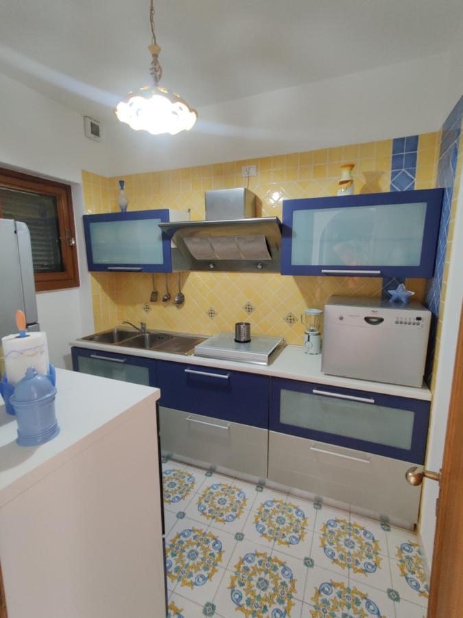 Appartamento Casa La Scogliera Praiano Esterno foto