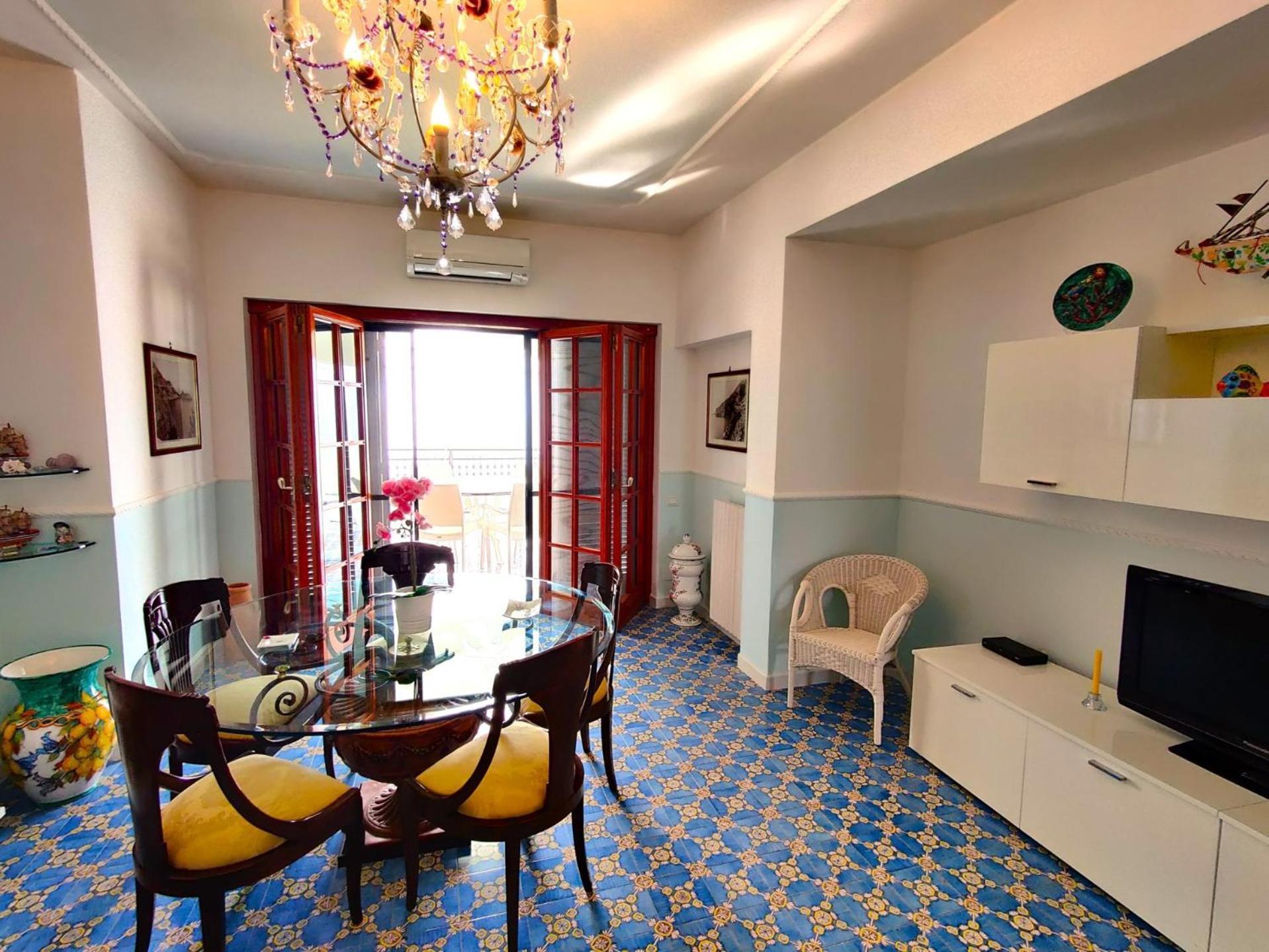 Appartamento Casa La Scogliera Praiano Esterno foto