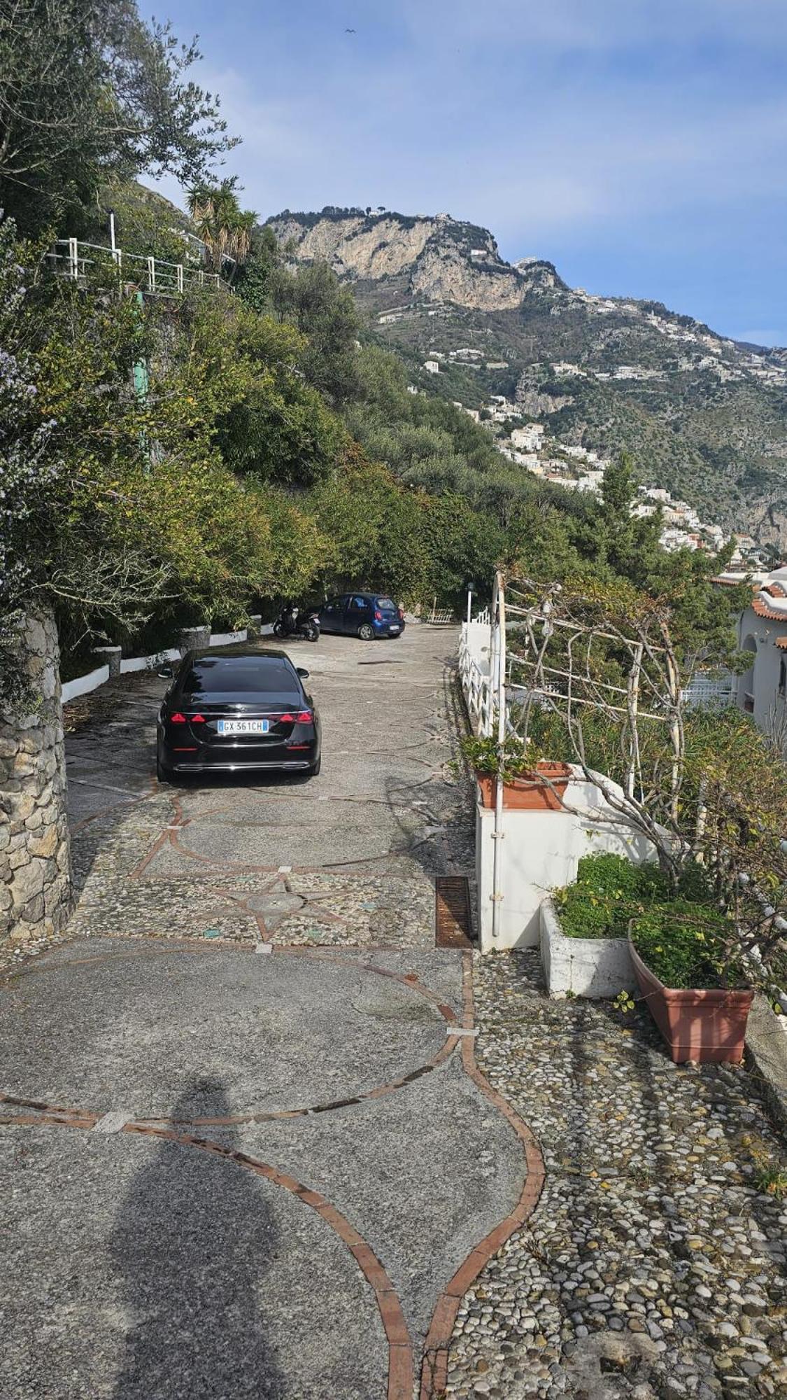 Appartamento Casa La Scogliera Praiano Esterno foto