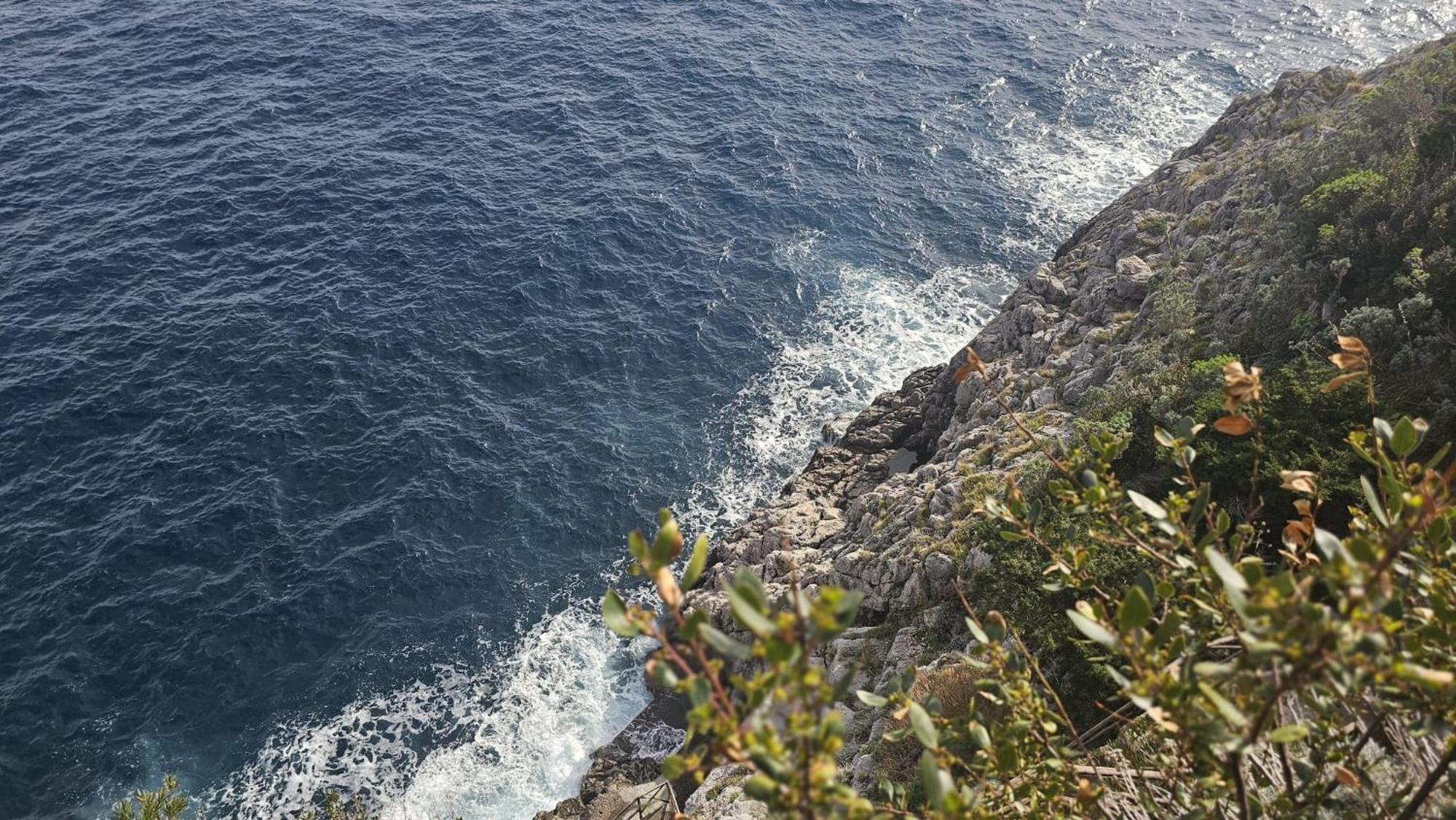 Appartamento Casa La Scogliera Praiano Esterno foto