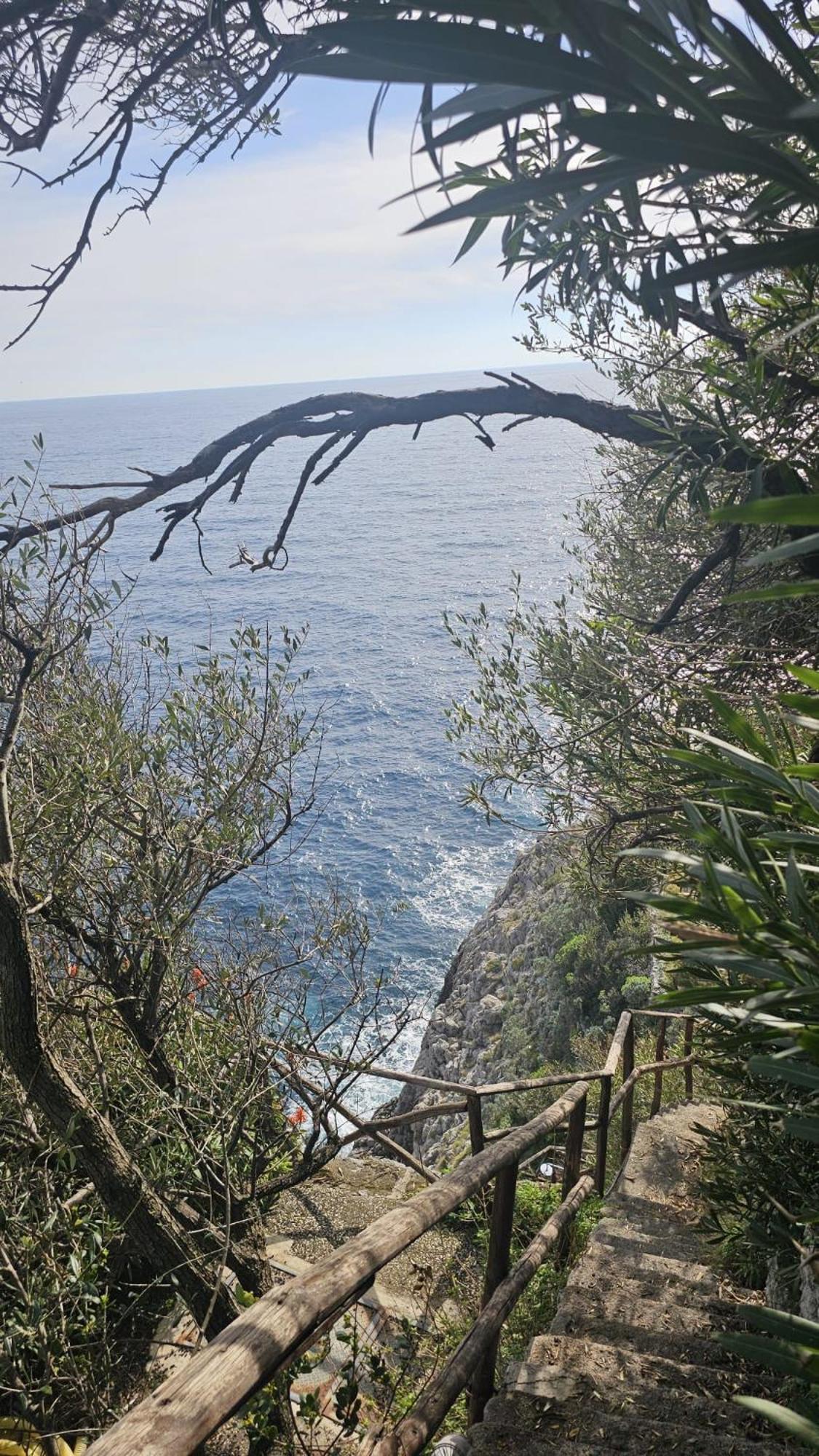 Appartamento Casa La Scogliera Praiano Esterno foto