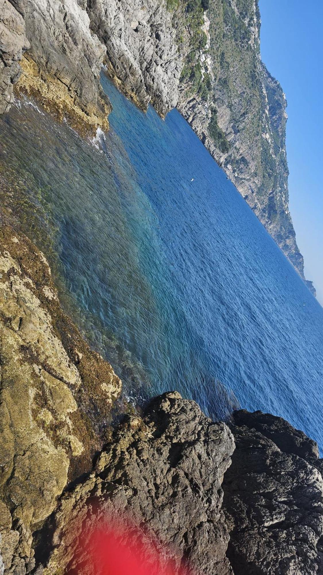 Appartamento Casa La Scogliera Praiano Esterno foto